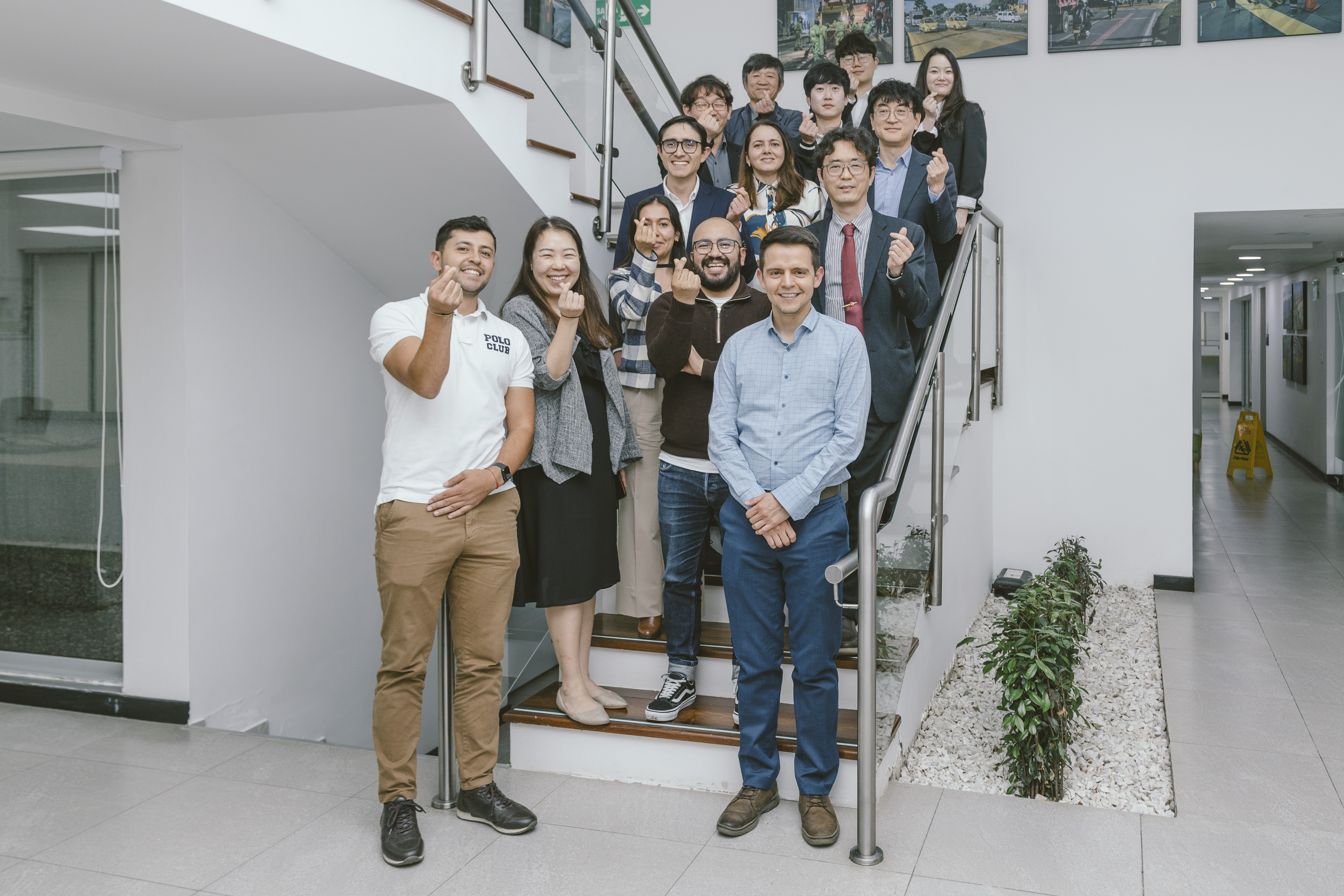From Analysis to Action: How Bogotá and Seoul Are Designing Smarter Ways to Manage Urban Traffic